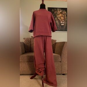 Zara Relaxed Fit/Wide Leg SweatSuit Set  - Burgundy